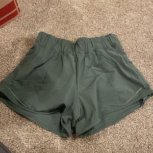 Lulu lemon hotty hot shorts